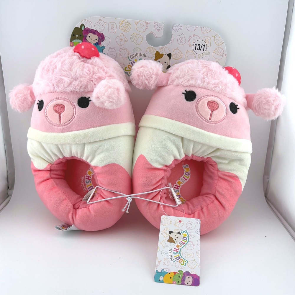 Squishmallows Chloe the Poodle Pink Plush Slippers Kids Size 13/1 New